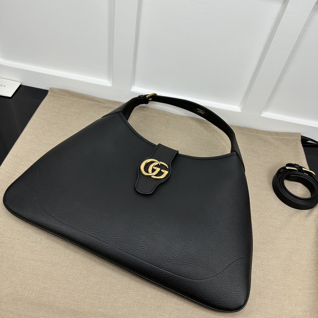 Gucci Hobo Bags